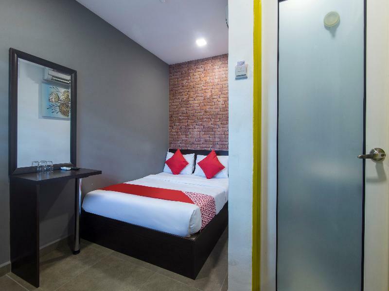 Oyo 876 Hotel Sanctuary Петалинг-Джая Экстерьер фото